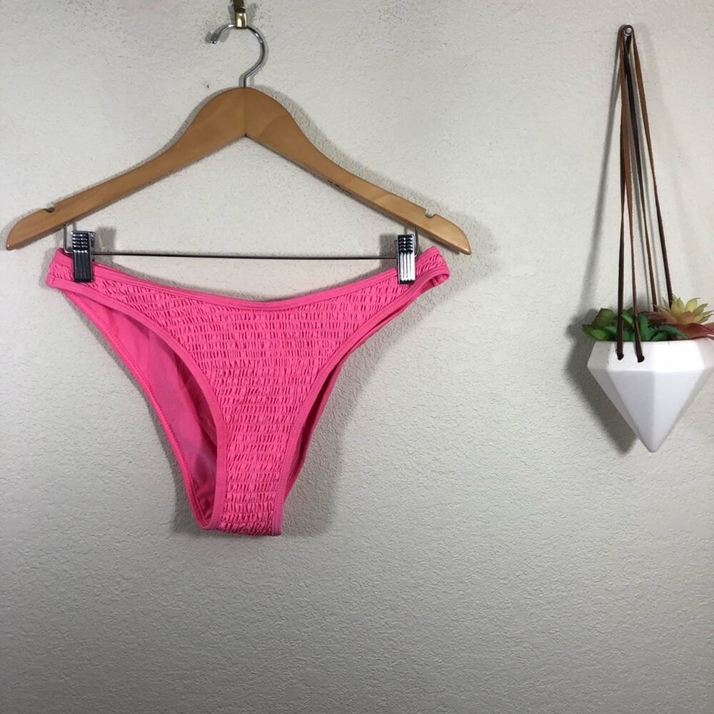 NWT Kendall + Kylie Henely scrunch swim bottom in neon pink